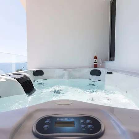 Marina Apartment *