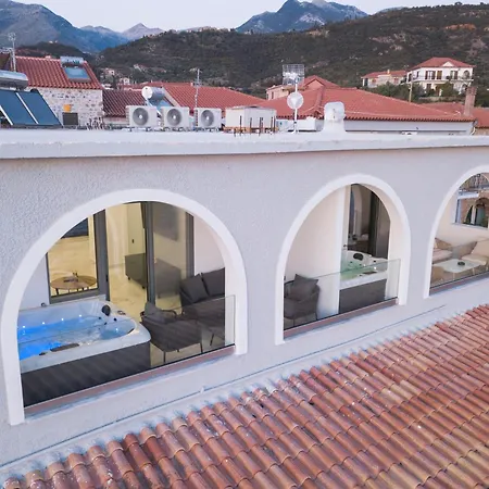 Marina كارداميلي