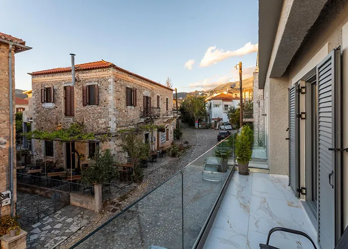 Marina كارداميلي